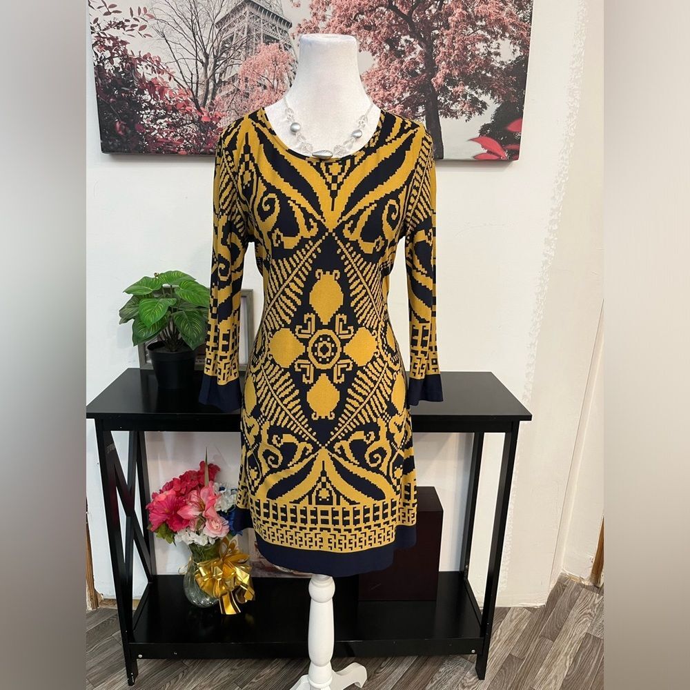 SHANA K Women’s Shift Paisley Dress Size S Round Neck 3/4 Sleeve Pullover
